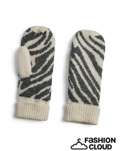 PCNAIMA MITTENS BC